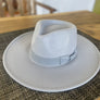 Wide brim rancher hat in vegan felt With Ribbone U