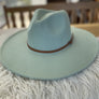 Structured wide brim panama hat in vegan felt With