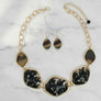 Collar Dimensional Bright Camouflage Link Necklace