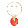 Gold Curved Leaf Red Pendant Set