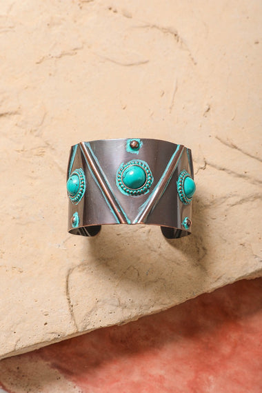Turquoise Stone Cuff Bracelet - Rustic Style