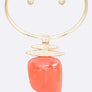 Large Resin Pendant Iconic Collar Necklace Set