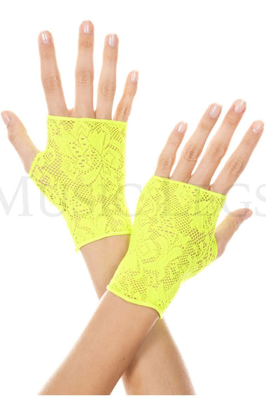 Lace gloves