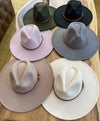 Structured wide brim panama hat With leather belt