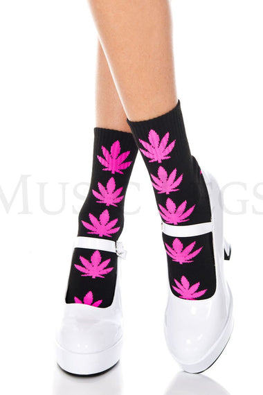 Leaf print socks