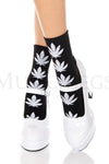 Leaf print socks