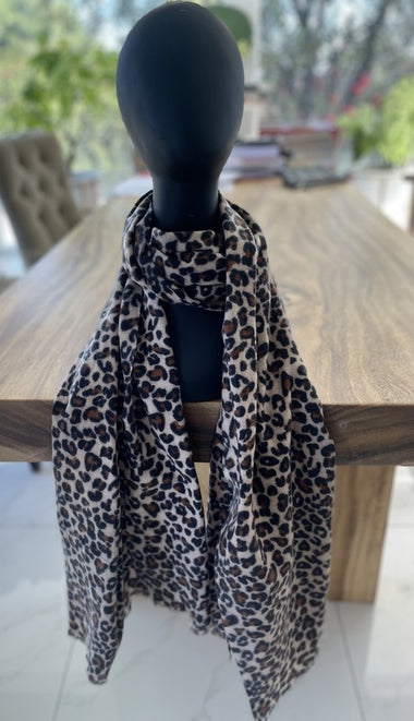 Leopard print  SCARF