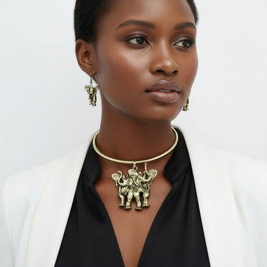Pendant Burnished Gold Double Elephant Choker