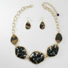 Collar Dimensional Bright Camouflage Link Necklace