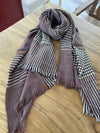 HOUNDSTOOTH PLAID SCARF