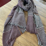 HOUNDSTOOTH PLAID SCARF