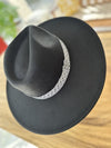 Structured wide brim panama hat in vegan felt