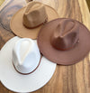 Structured wide brim panama hat With leather belt