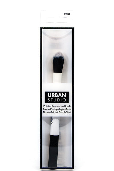 POINTED FOUNDATION BRUSH 76207
