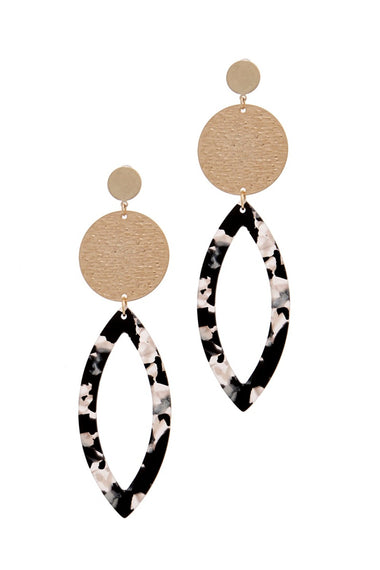 TEARDROP EARRING