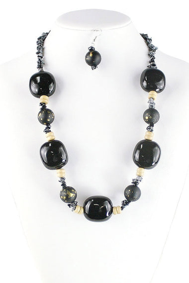 Shell/Gemstone Necklace Earring Set