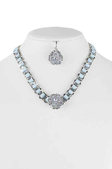 Rhinestone Floral Pendant Necklace Earring Set